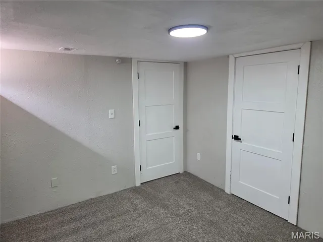 $228,500 | 9915 N Road, Fairview Heights, IL 62208