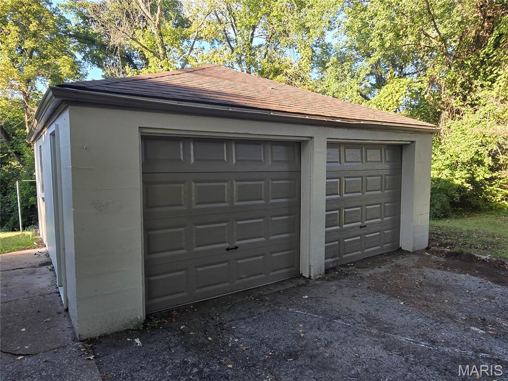 9915 N Road Fairview Heights, IL 62208 - Photo 5 of 38