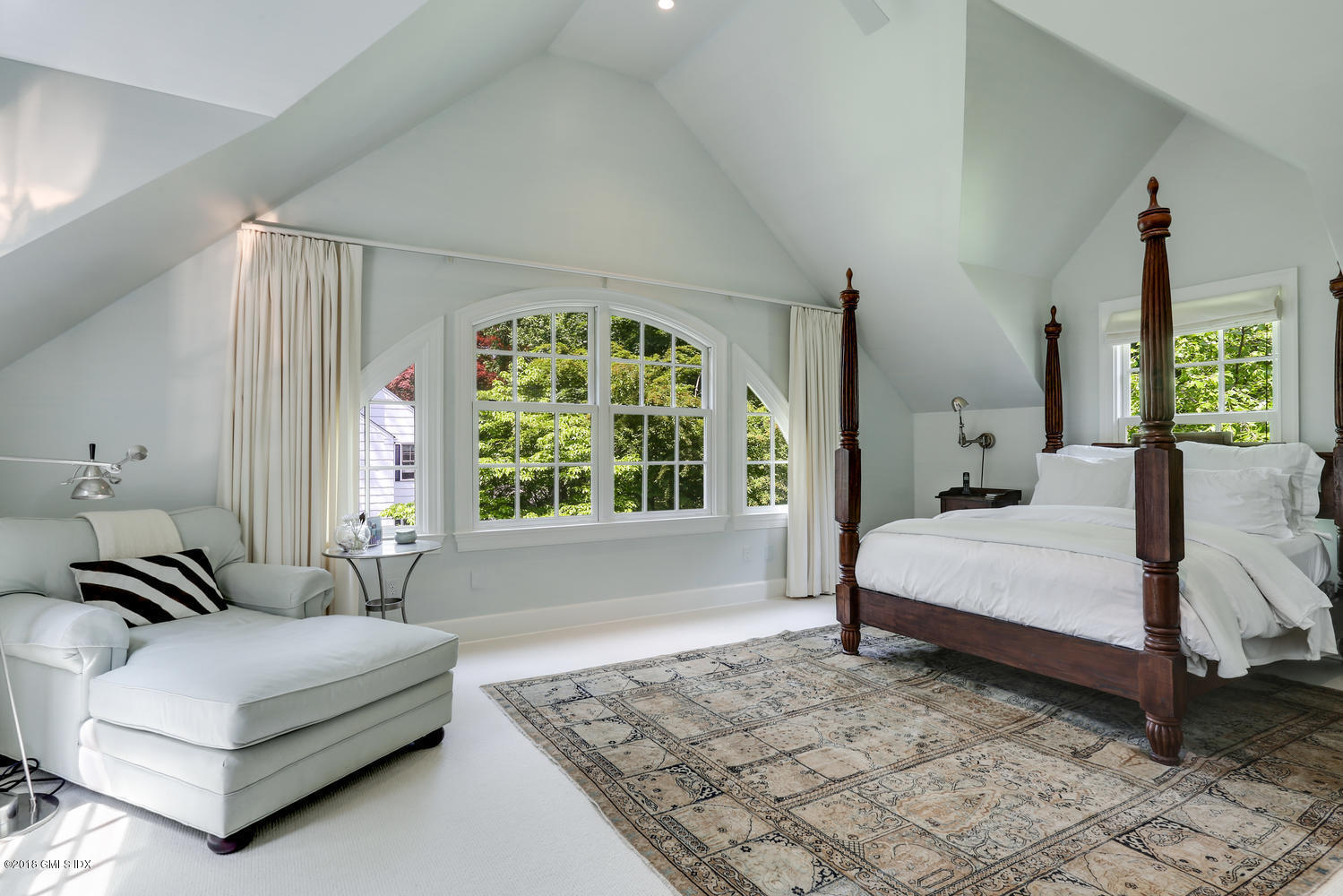 10 Owenoke Way Riverside, CT 06878 - Photo 14 of 35 Master Bedroom
