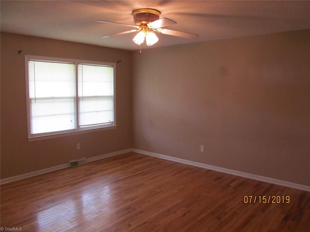 155 Rockford Road Dobson, NC 27017 - Photo 7 of 30 Gallery Image 7