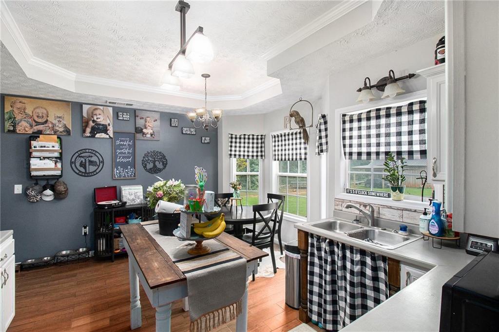 23 Erskine Road Monticello, GA 31064 - Photo 15 of 38 a living room with furniture and a window