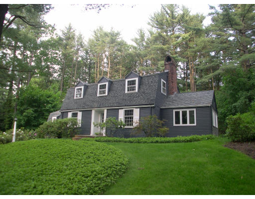 6 Bradyll Road Weston, MA 02493 - Photo 4 of 13