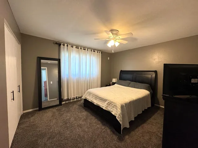 $296,900 | 305 East Crocker Street, Fox Lake, WI 53933