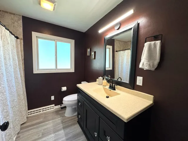 $296,900 | 305 East Crocker Street, Fox Lake, WI 53933