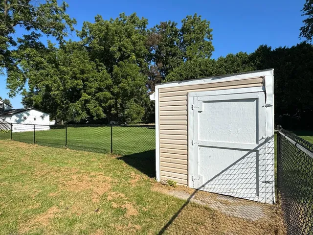 $296,900 | 305 East Crocker Street, Fox Lake, WI 53933