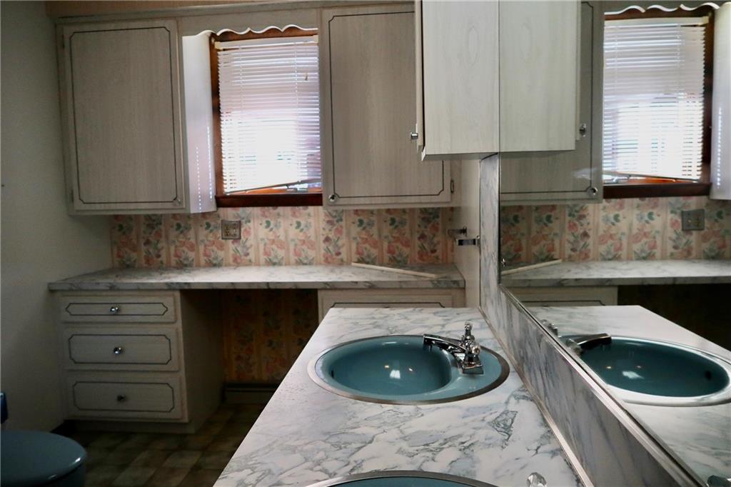 529 Old Fredonia Road Mercer, PA 16137 - Photo 19 of 37 Gallery Image 19