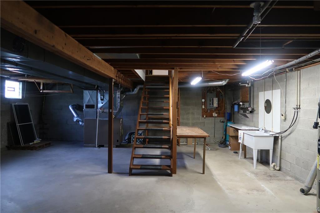 529 Old Fredonia Road Mercer, PA 16137 - Photo 25 of 37 Gallery Image 25