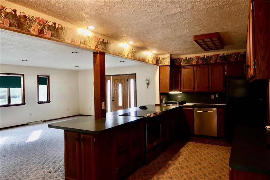 529 Old Fredonia Road Mercer, PA 16137 - Photo 10 of 37 Gallery Image 10