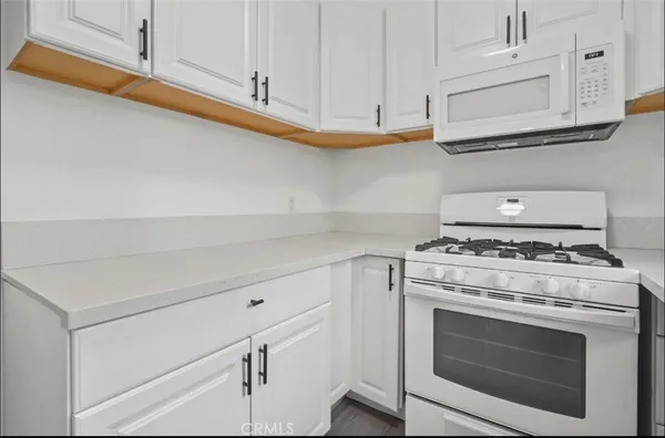 $4,500 | 4925 Indian Wood Road, Unit 478, Culver City, CA 90230