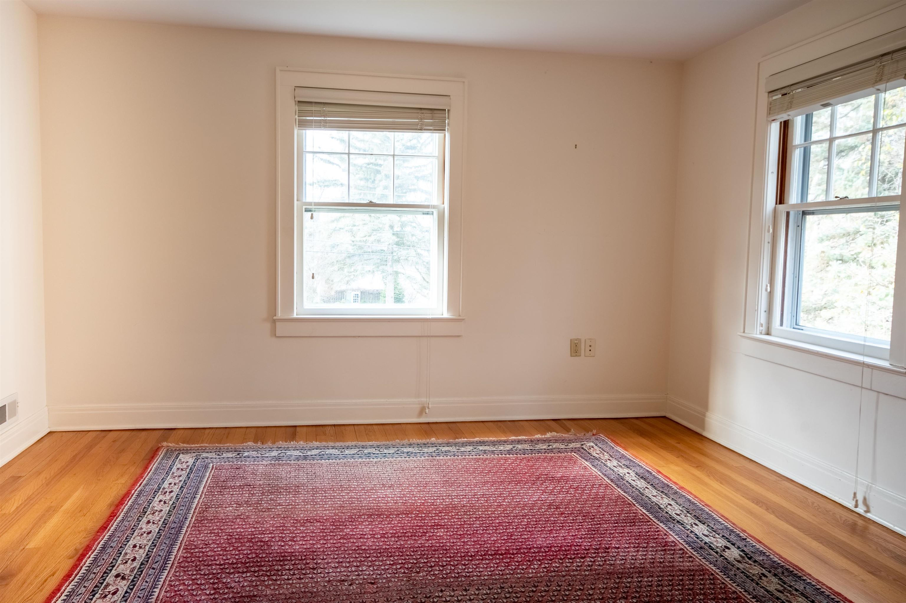 128 Summit Street Burlington, VT 05401 - Photo 18 of 37 Gallery Image 18