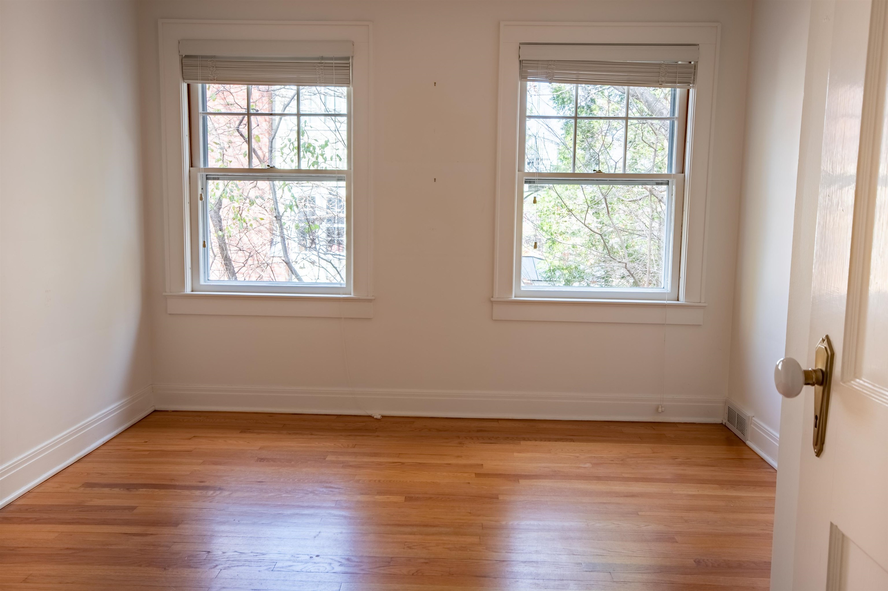 128 Summit Street Burlington, VT 05401 - Photo 22 of 37 Gallery Image 22