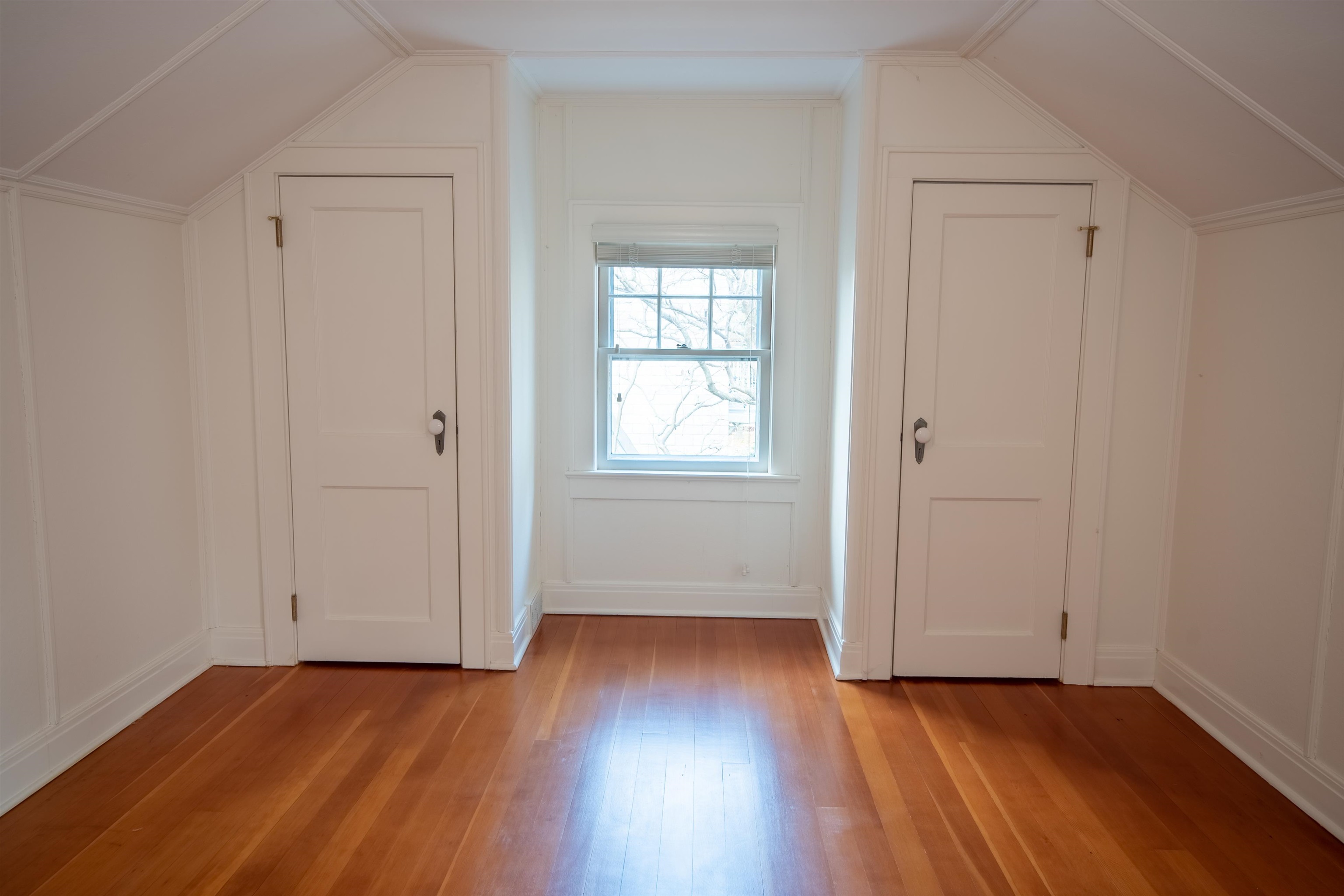 128 Summit Street Burlington, VT 05401 - Photo 26 of 37 Gallery Image 26