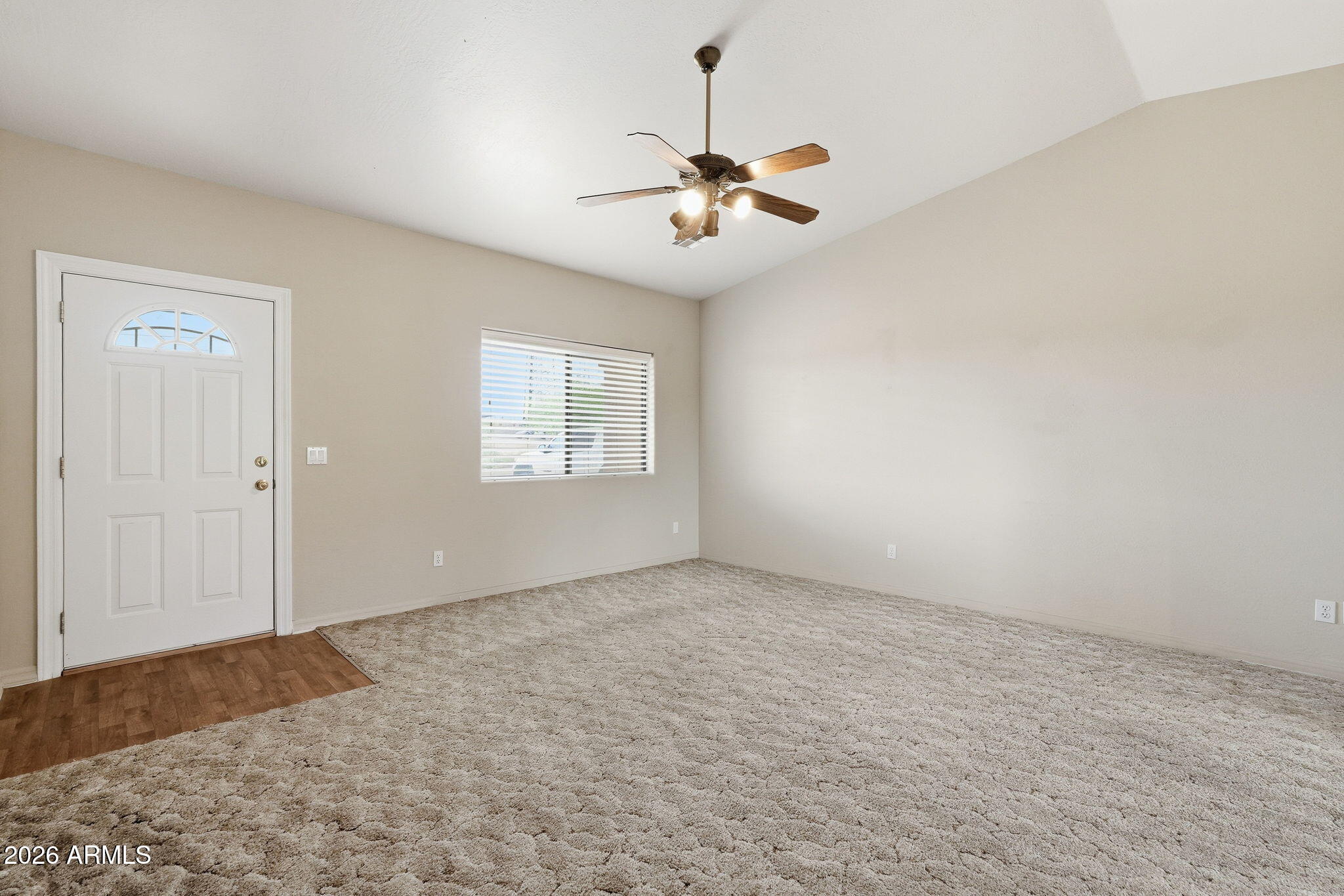 699 North Arroya Road Apache Junction, AZ 85119 - Photo 7 of 47 Living Room 1