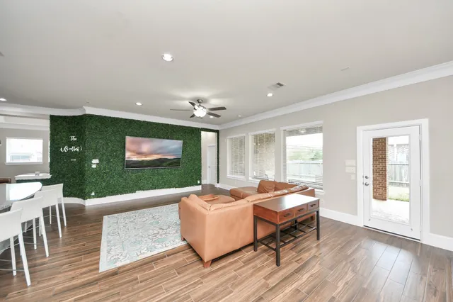 $580,000 | 31201 Redwood Manor Court, Spring, TX 77386