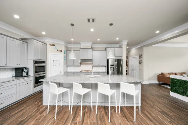 $580,000 | 31201 Redwood Manor Court, Spring, TX 77386