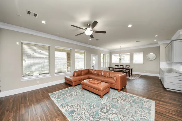 $580,000 | 31201 Redwood Manor Court, Spring, TX 77386