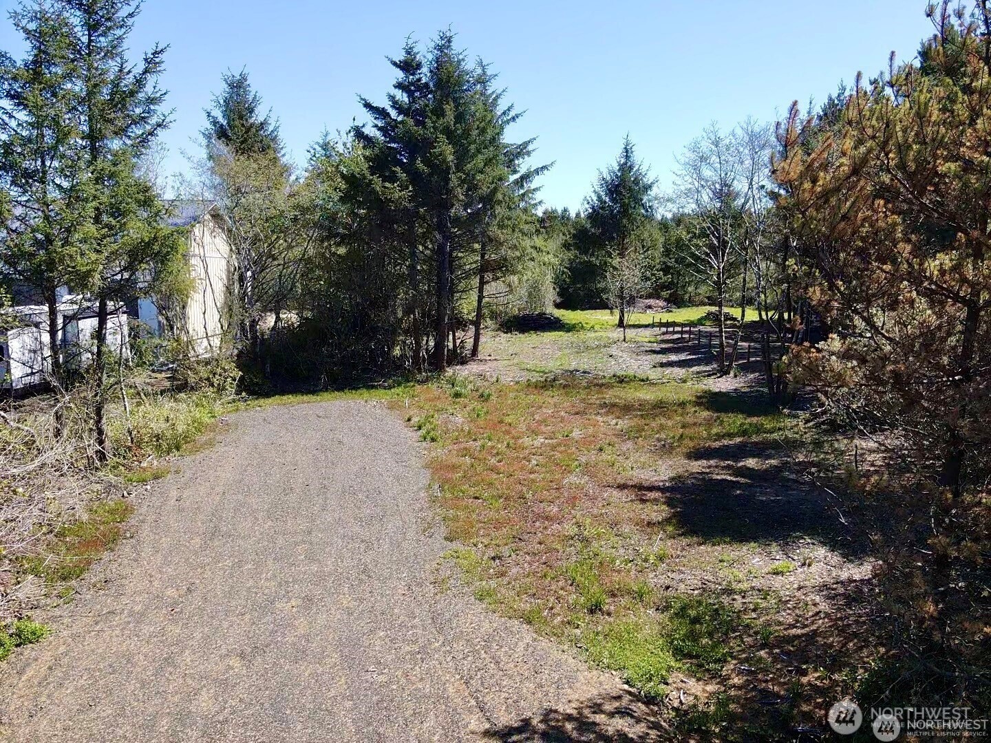 36 Breezy Lane Grayland, WA 98547 - Photo 3 of 34