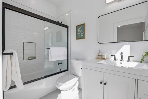 $2,998,888 | 2730 23rd Street, San Francisco, CA 94110