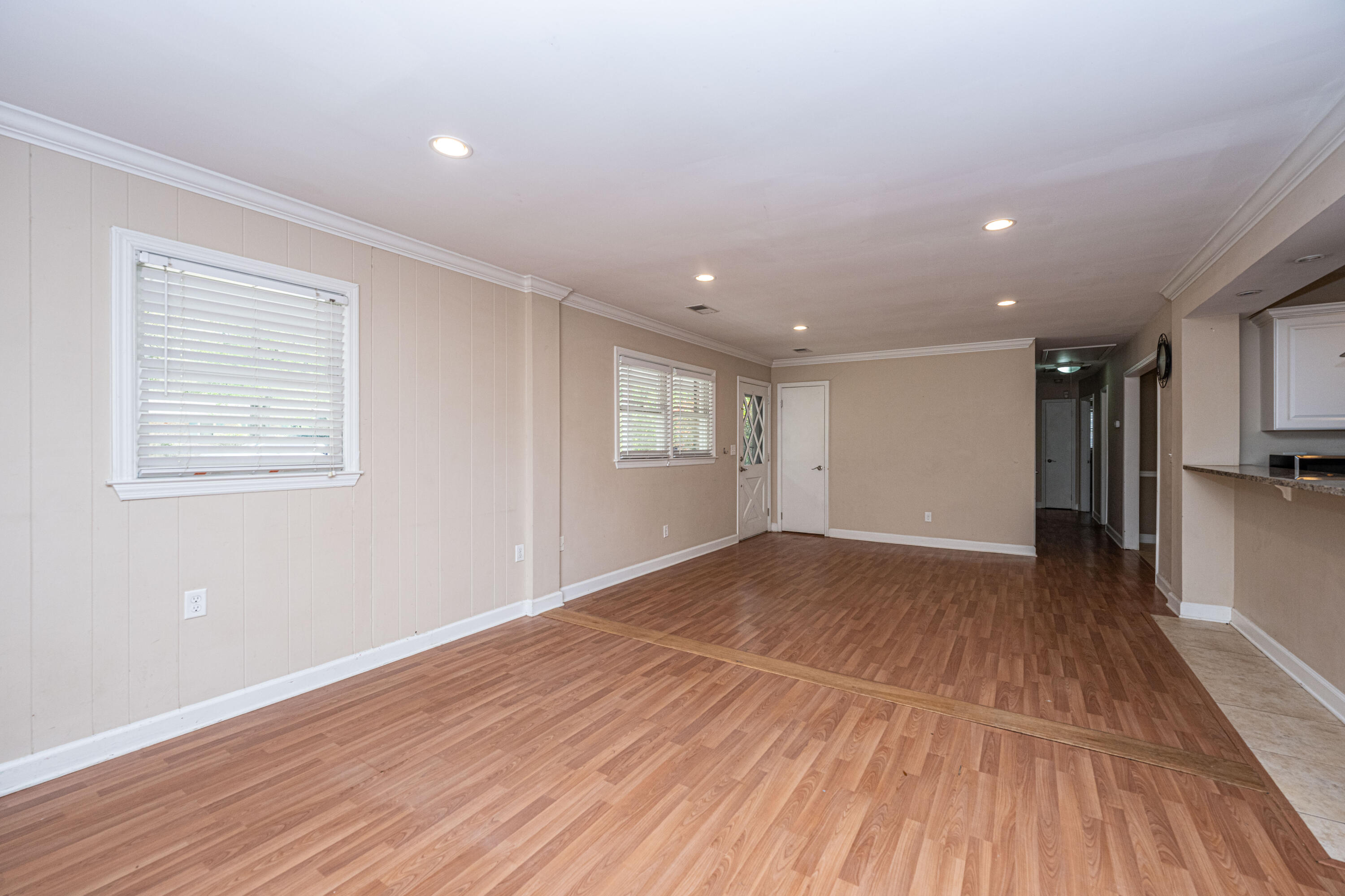 1434 Fort Johnson Road Charleston, SC 29412 - Photo 6 of 28 1434FortJohnsonRd10