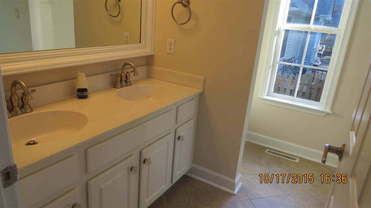 15 Stonefield Road Palmyra, VA 22963 - Photo 11 of 15 a bathroom with a sink and a mirror