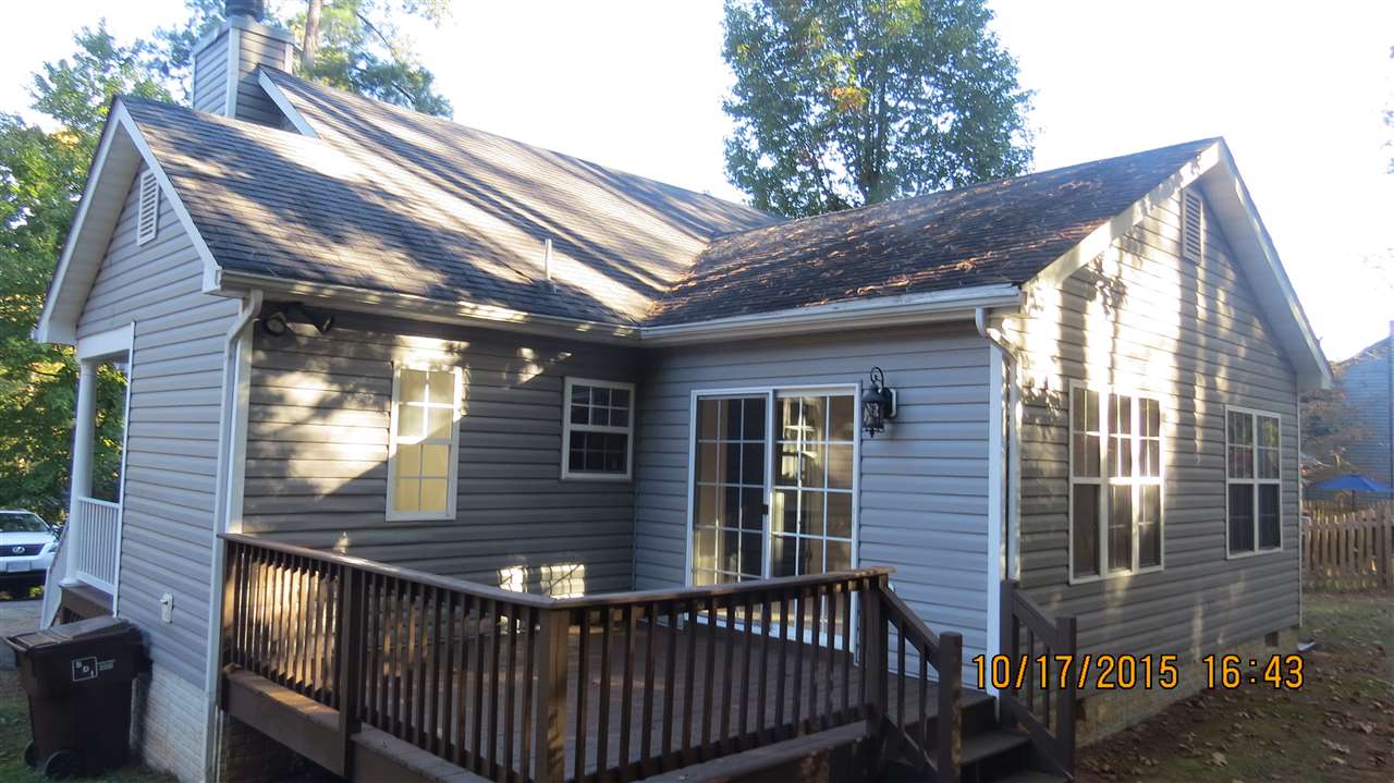 15 Stonefield Road Palmyra, VA 22963 - Photo 3 of 15 a view of a house with a deck