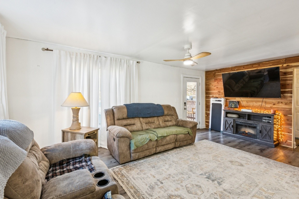 1099 Henley Road Ashland City, TN 37015 - Photo 6 of 25