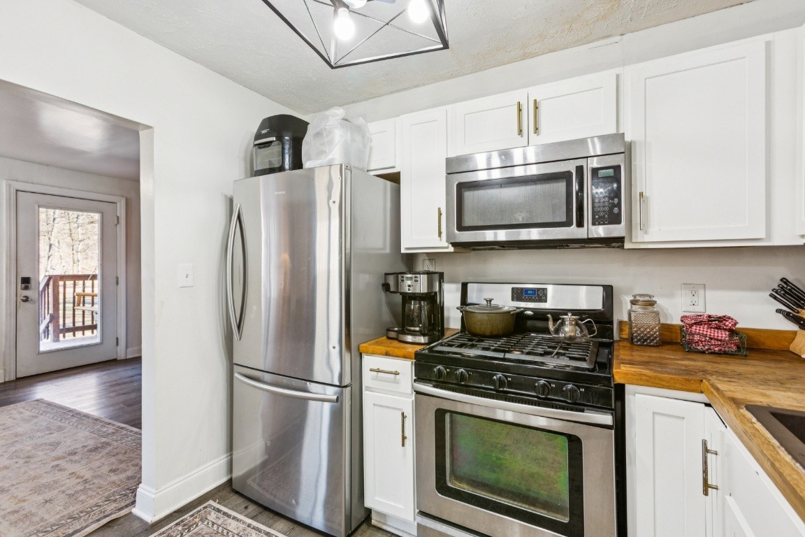 1099 Henley Road Ashland City, TN 37015 - Photo 9 of 25