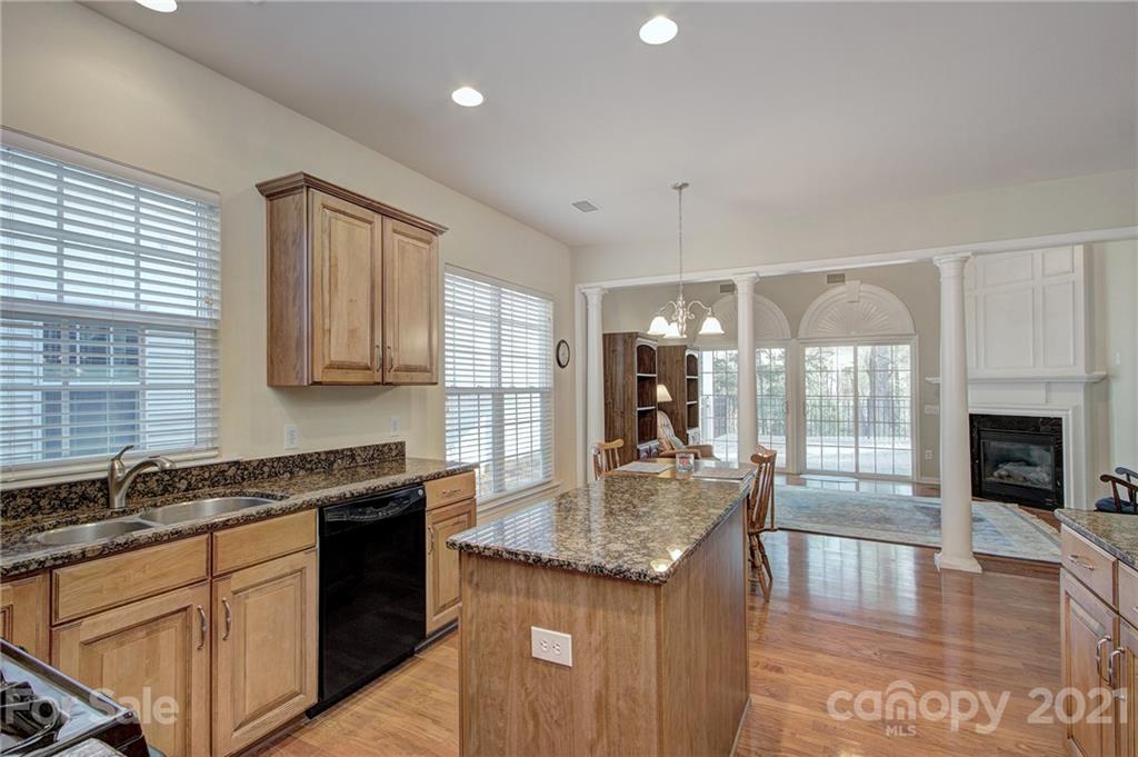 3331 Darlington Road Matthews, NC 28105 - Photo 7 of 33 Gallery Image 7
