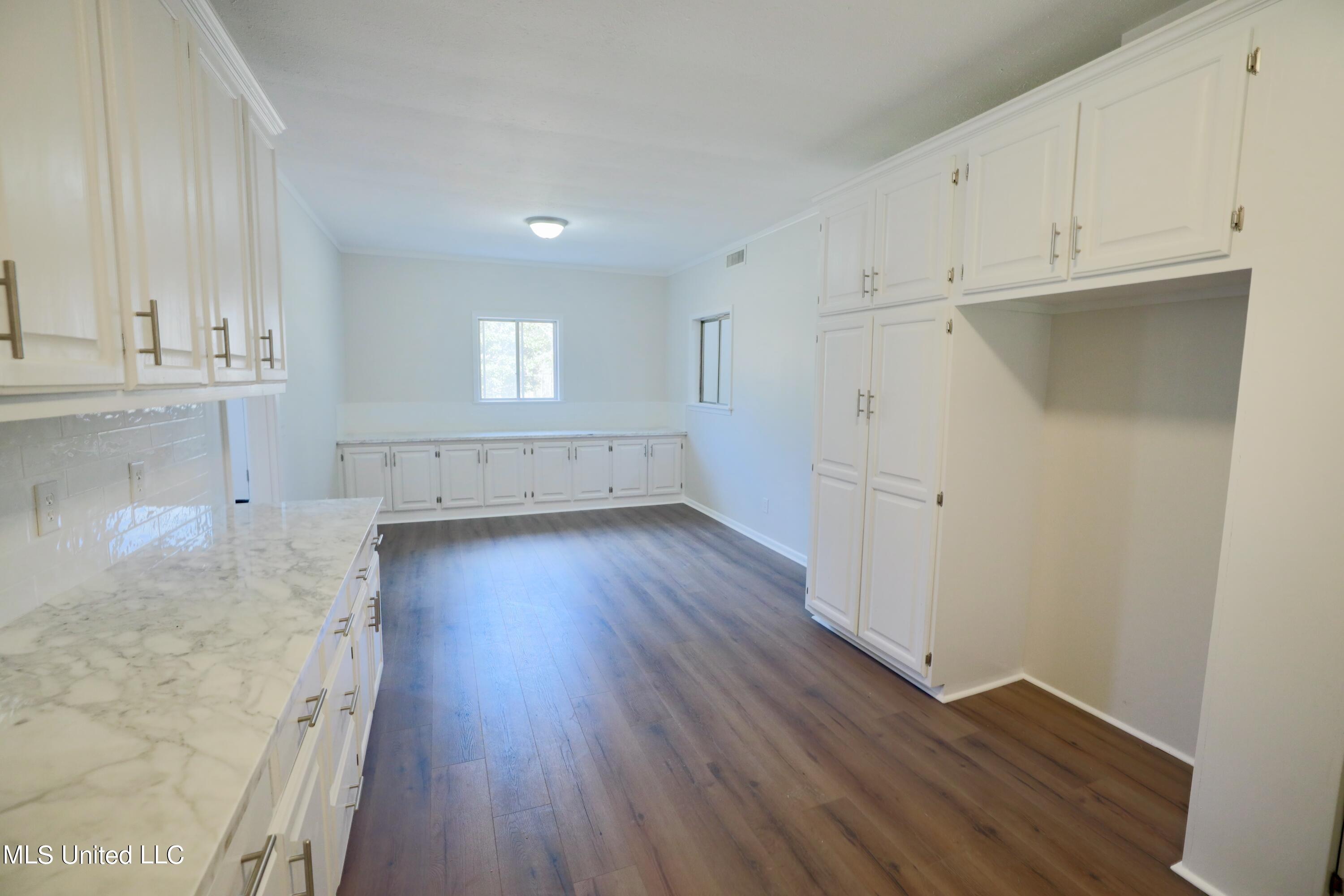 132 McRaven Road Clinton, MS 39056 - Photo 8 of 23 GII_9763