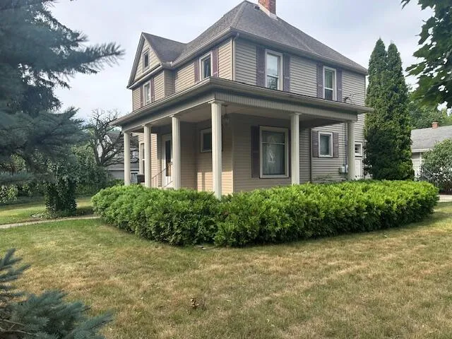 $199,000 | 404 South McKenzie Street South, Adrian, MI 49221