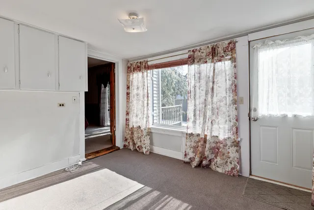 $199,000 | 404 South McKenzie Street South, Adrian, MI 49221