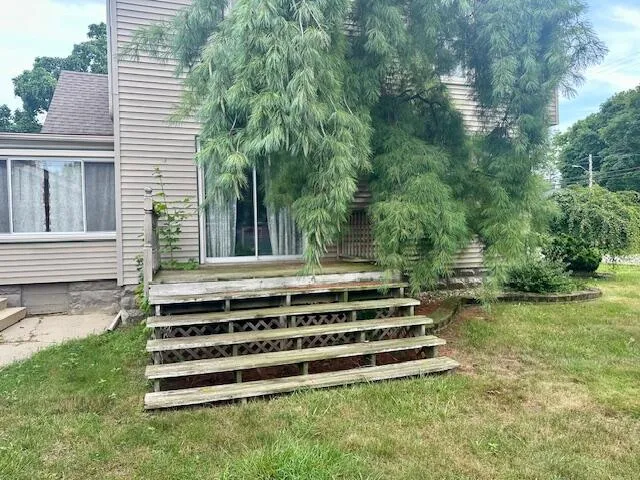 $199,000 | 404 South McKenzie Street South, Adrian, MI 49221