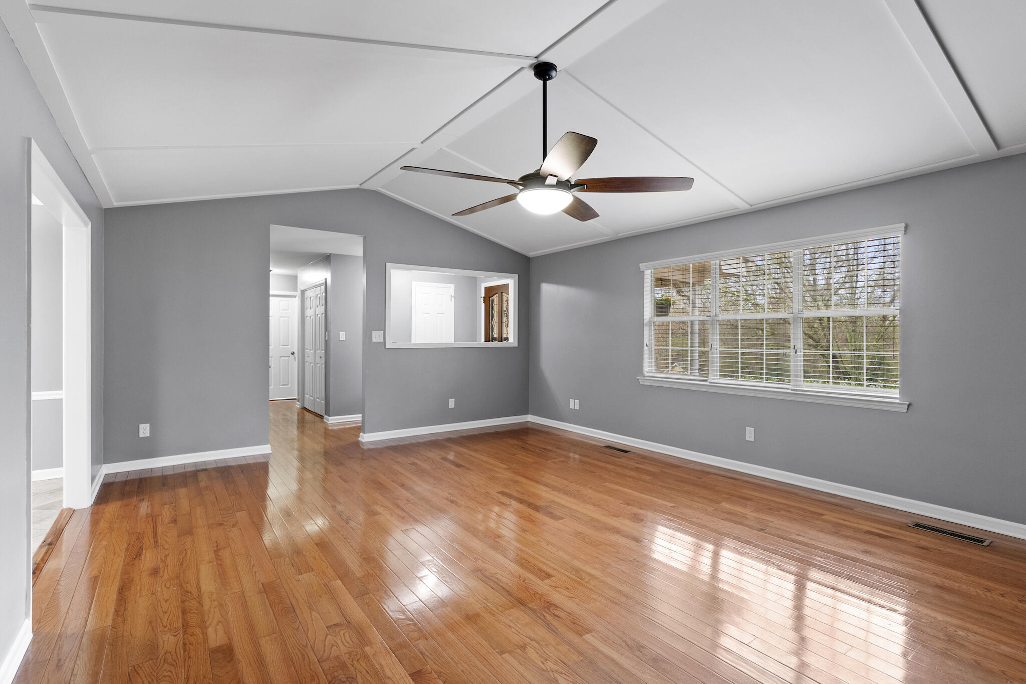 8919 Quail Run Drive Chattanooga, TN 37421 - Photo 10 of 49 8919 Quail Run Dr 22