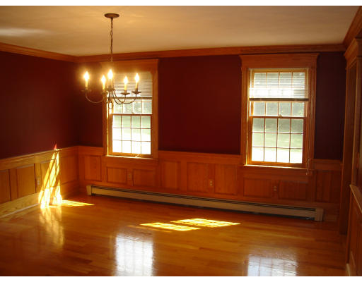 25 Pierce Road Sutton, MA 01590 - Photo 9 of 11 Gallery Image 9