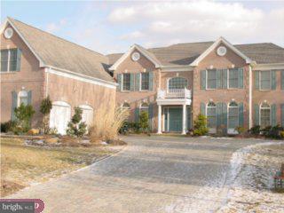 324 Stone Cliff Road Princeton, NJ 08540 - Photo 1 of 6