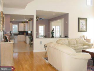 324 Stone Cliff Road Princeton, NJ 08540 - Photo 2 of 6
