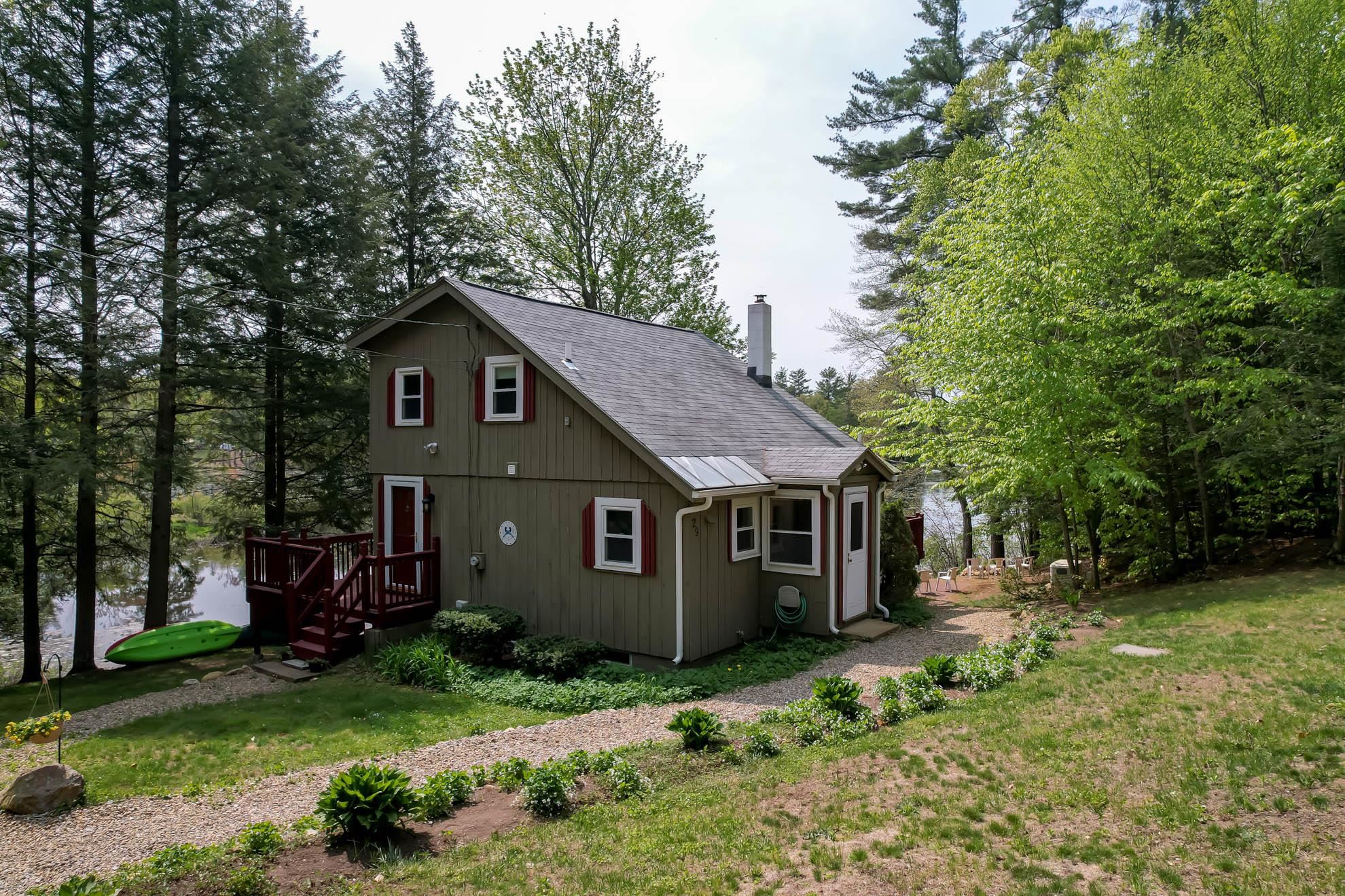 29 Hammond Road Deerfield, NH 03037 - Photo 1 of 36