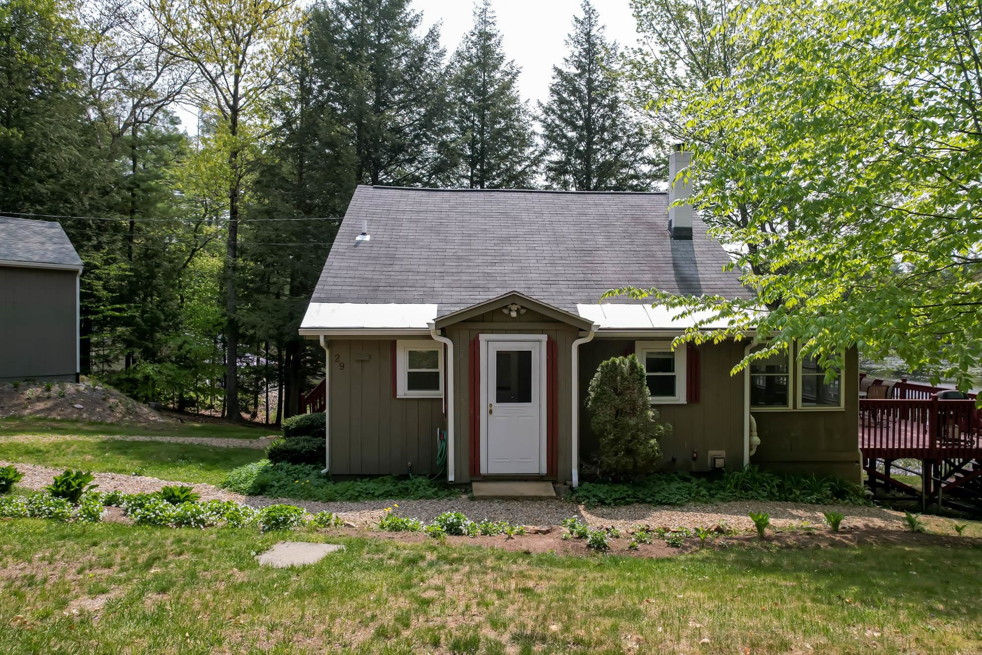 29 Hammond Road Deerfield, NH 03037 - Photo 11 of 36