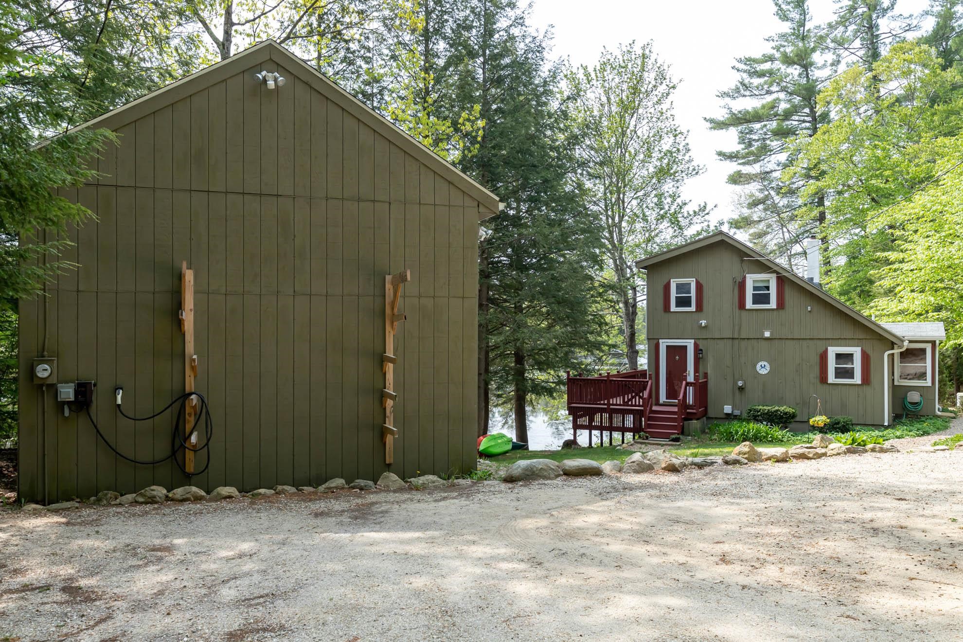 29 Hammond Road Deerfield, NH 03037 - Photo 4 of 36