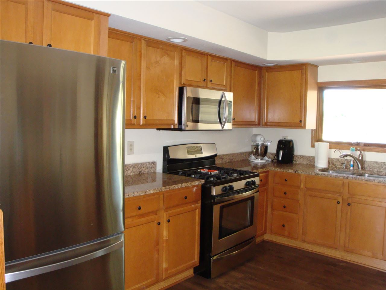 13950 Poplar Grove Road Poplar Grove, IL 61065 - Photo 6 of 24 Gallery Image 6