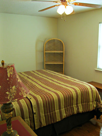 2826 Nile Road Chattanooga, TN 37421 - Photo 11 of 23 Guest bedroom