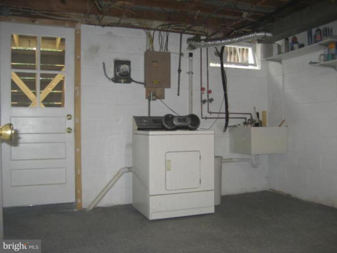 2232 Southorn Road Middle River, MD 21220 - Photo 10 of 19 Laundry Area 1