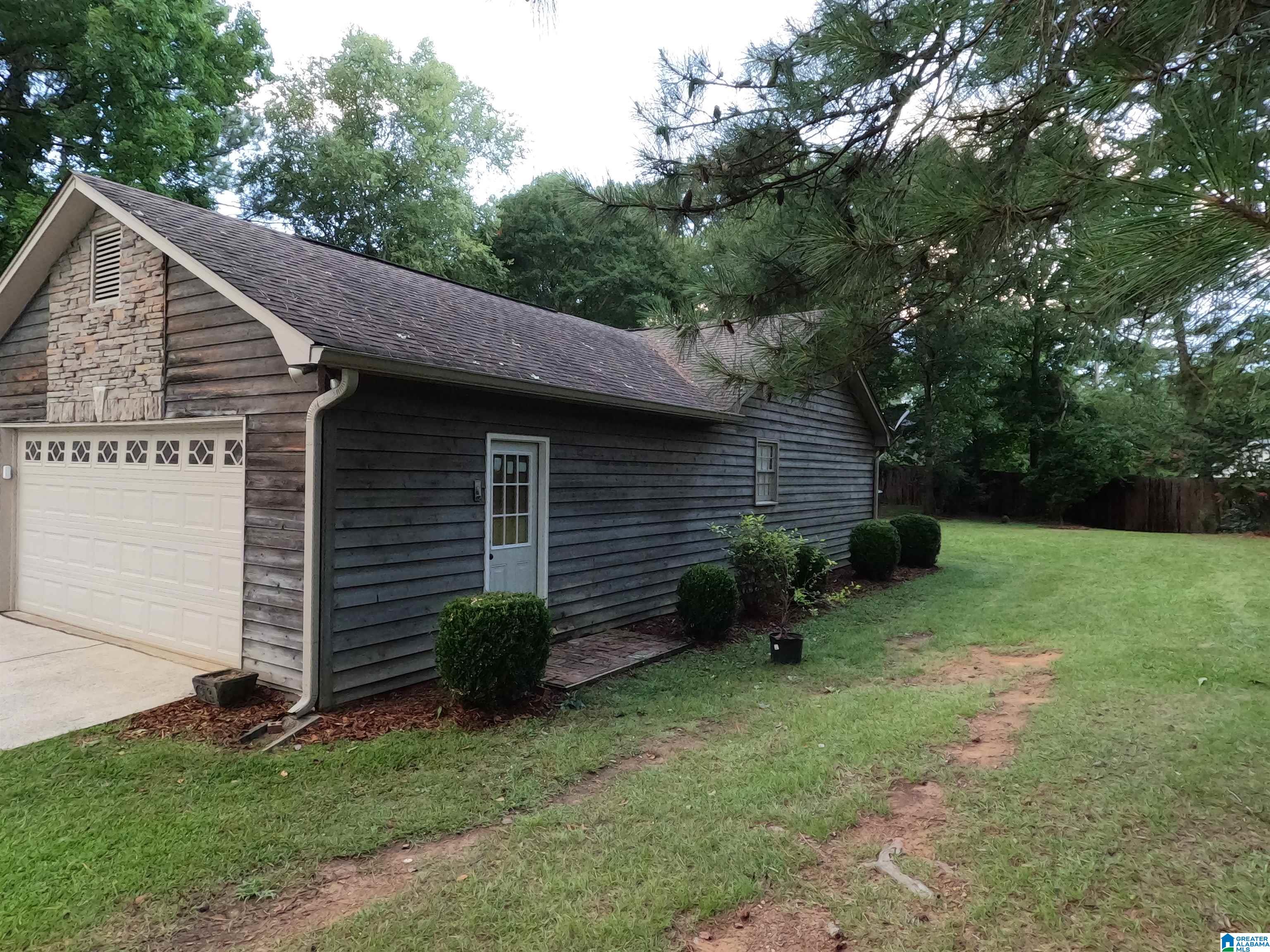 156 Liberty Ridge Road Chelsea, AL 35043 - Photo 2 of 17