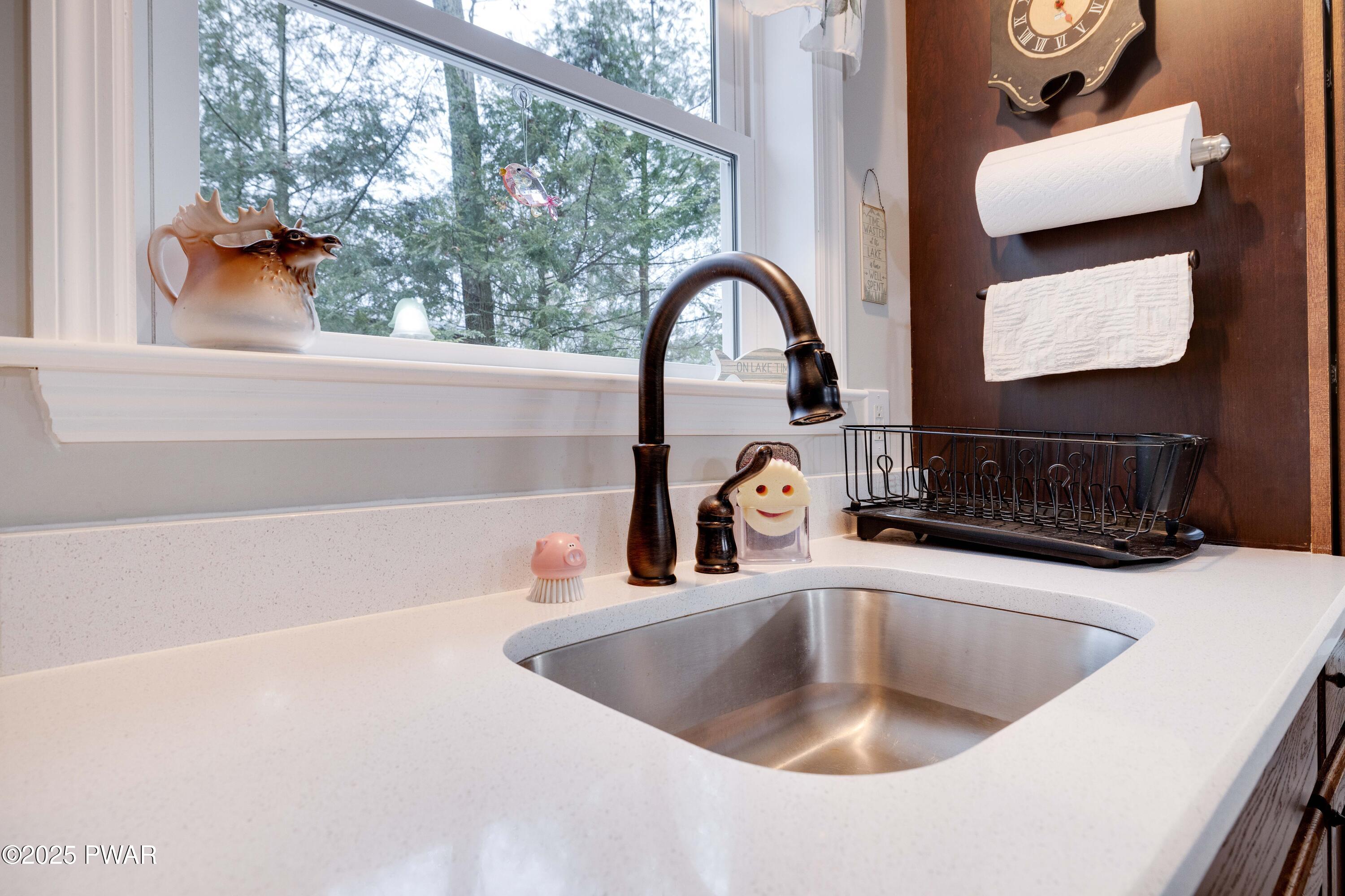 130 Terrace Road Tafton, PA 18464 - Photo 16 of 48 Kitchen