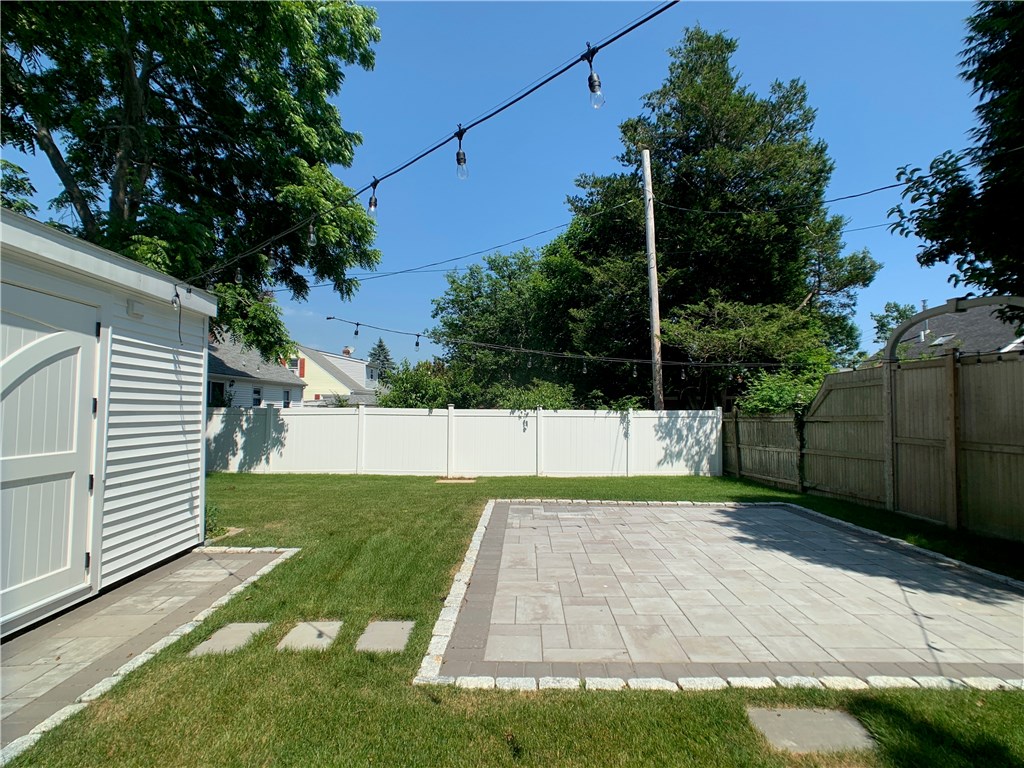 18 Sylvan Street Newport, RI 02840 - Photo 27 of 29