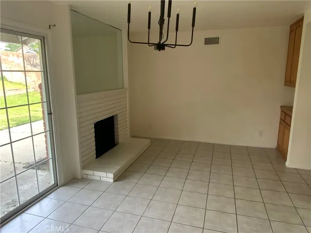 $3,300 | 1037 Harrison Court, Upland, CA 91786