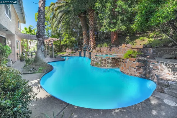$1,545,000 | 1490 Whitecliff Way, Walnut Creek, CA 94596