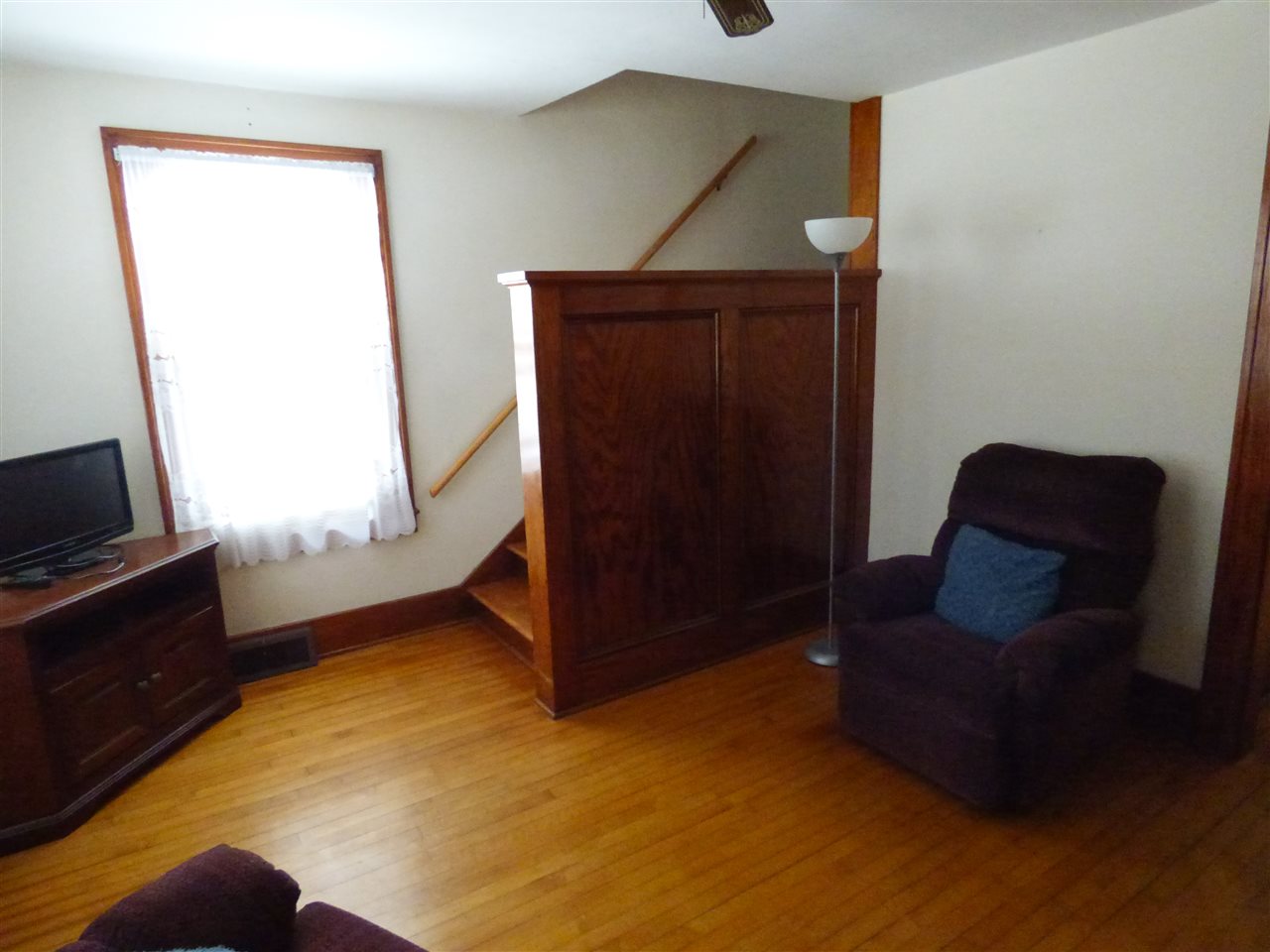 236 Beech Street Bennington, VT 05201 - Photo 4 of 15 Gallery Image 4