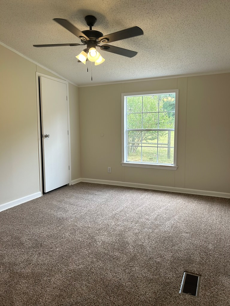 446 Knowles Drive Webb, AL 36376 - Photo 13 of 22