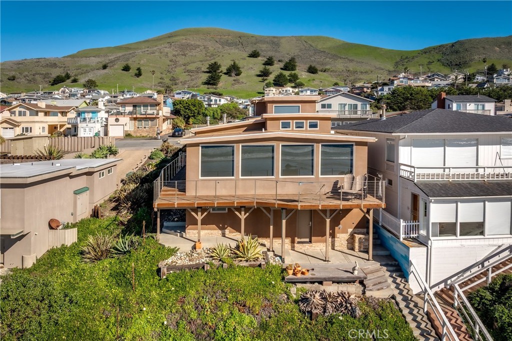 3352 Studio Drive Cayucos, CA 93430 - Photo 41 of 55 an aerial view of a house with a yard